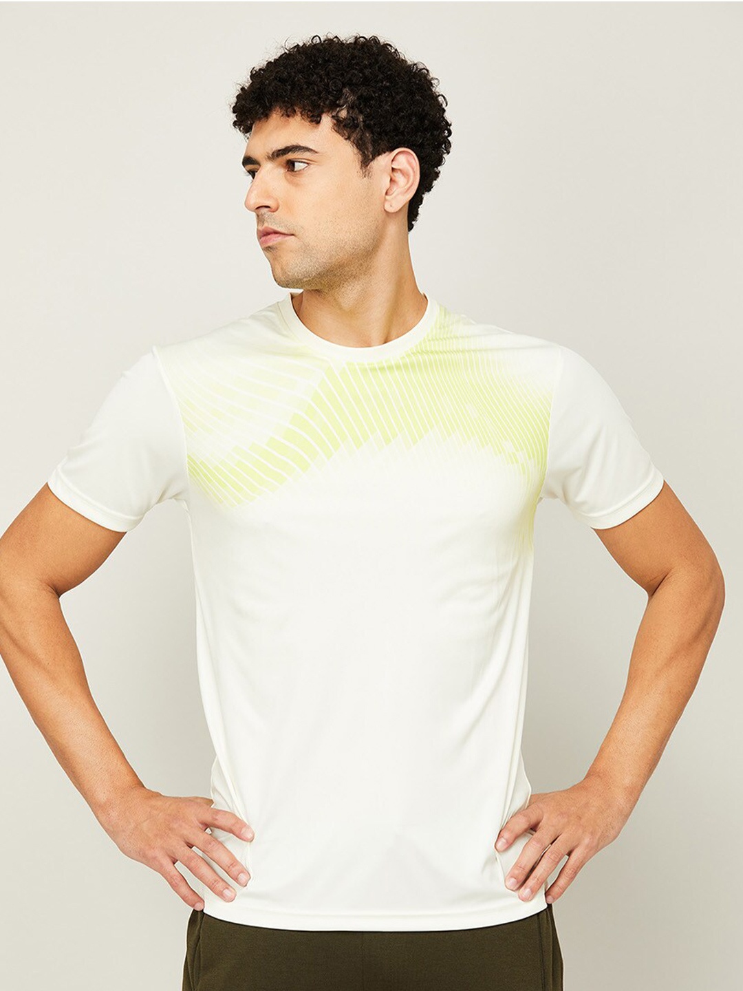 

Fame Forever by Lifestyle Men White & white T-shirt