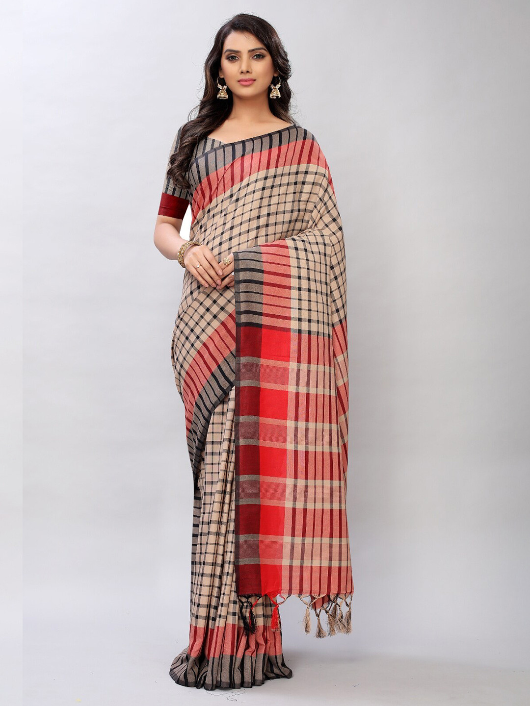 

APNISHA Black & Red Checked Pure Cotton Saree