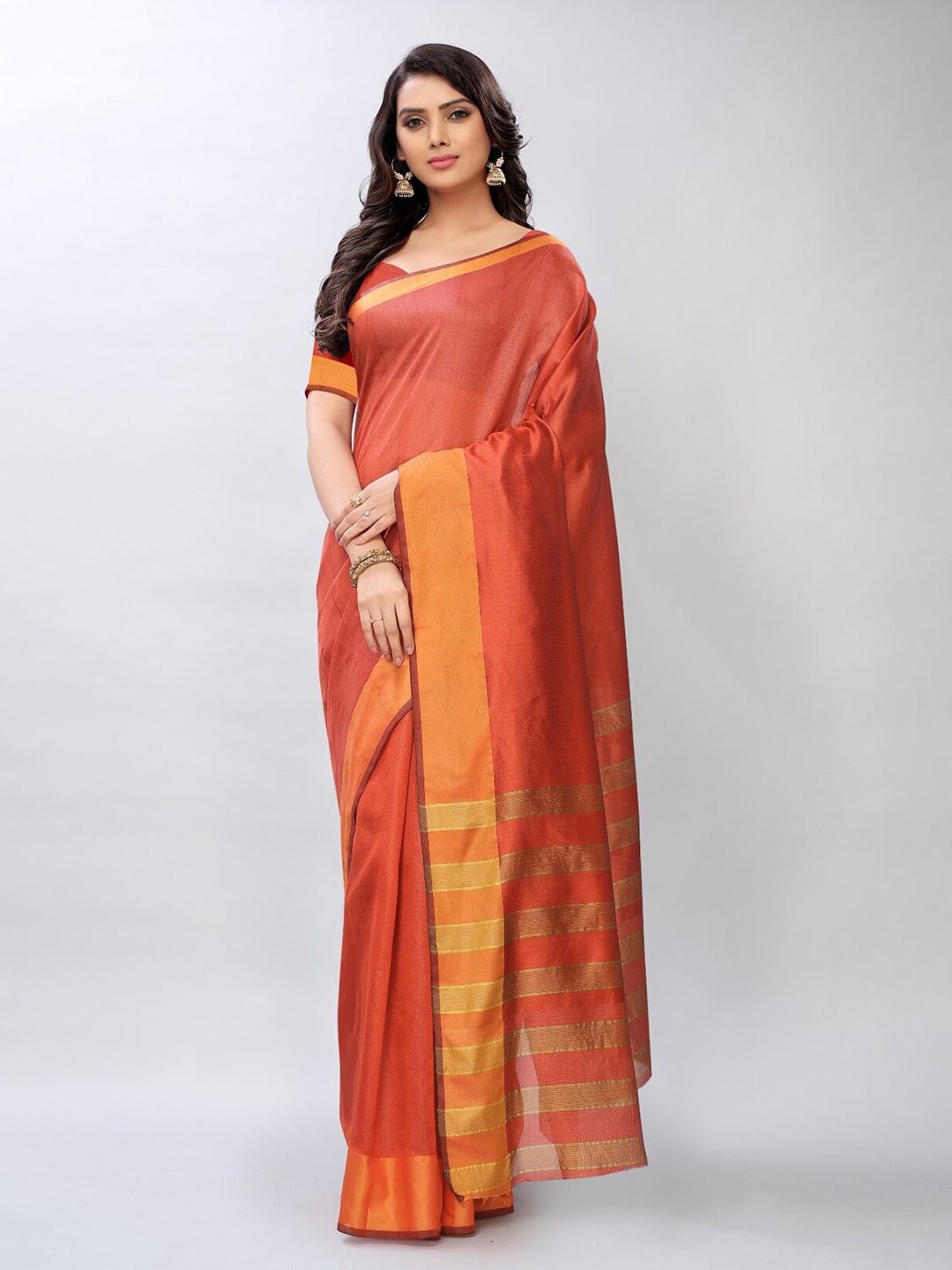 

APNISHA Maroon & Gold-Toned Zari Pure Cotton Saree