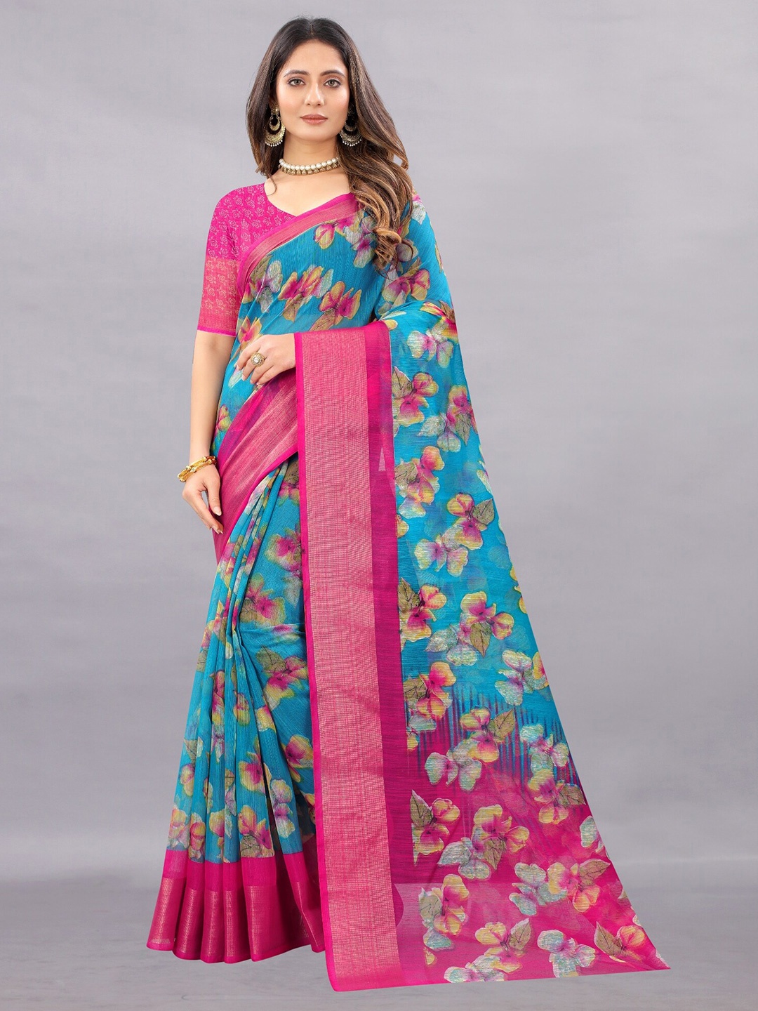 

APNISHA Blue & Magenta Floral Zari Pure Cotton Saree