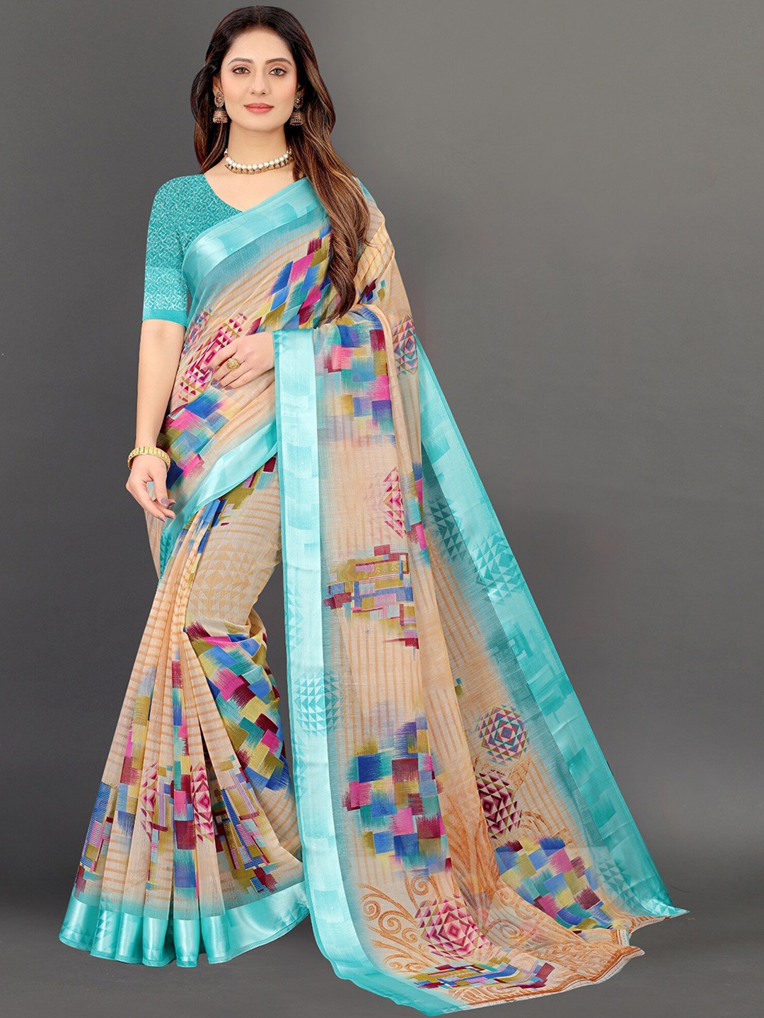 

APNISHA Beige & Blue Floral Saree