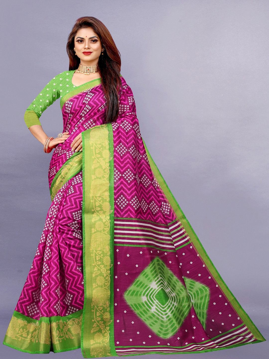 

APNISHA Purple & Green Bandhani Zari Pure Cotton Saree