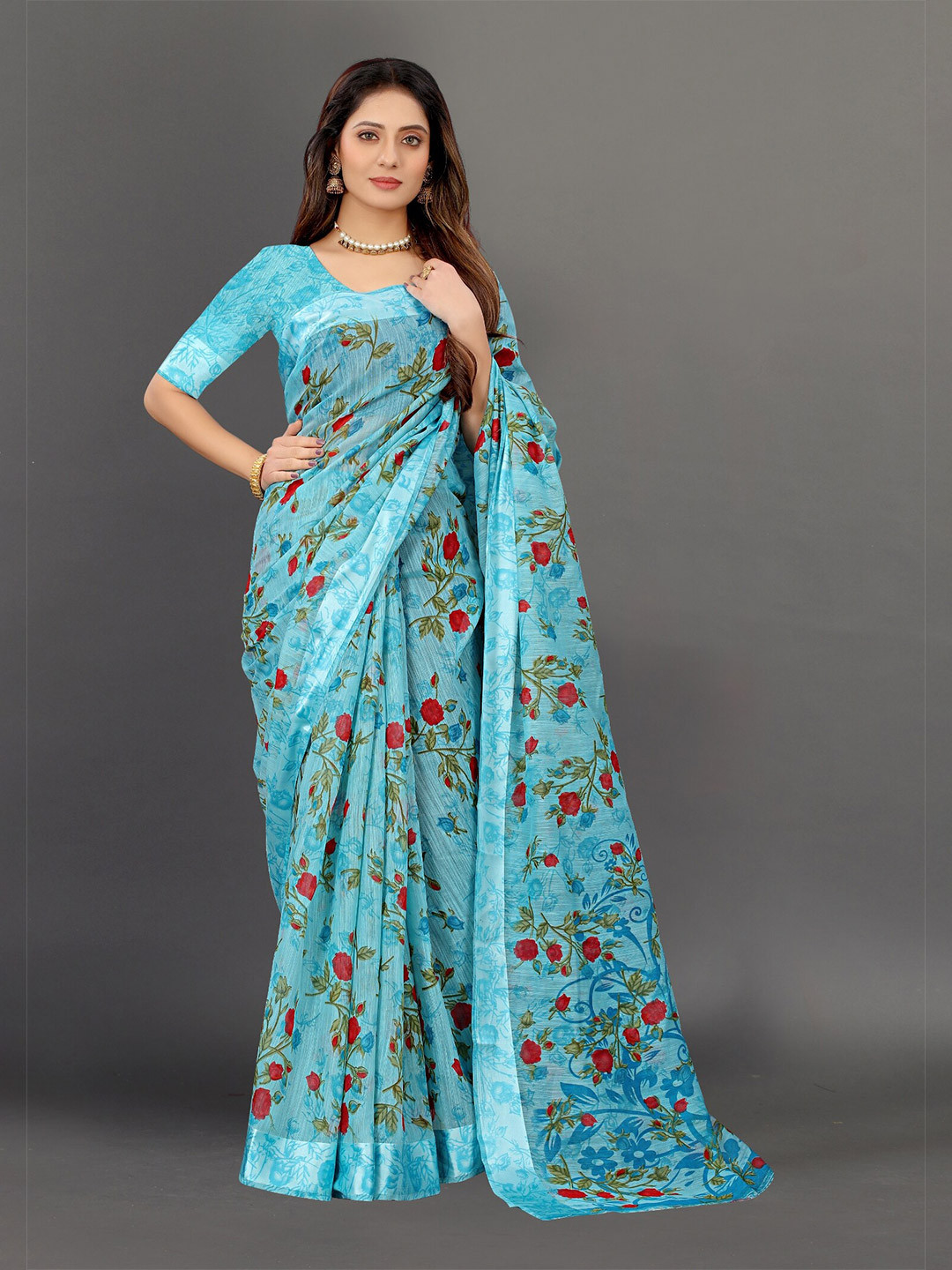 

APNISHA Blue & Red Floral Saree