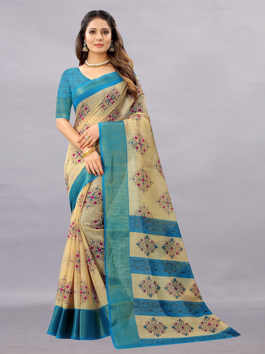 

APNISHA Blue & Beige Floral Pure Cotton Saree
