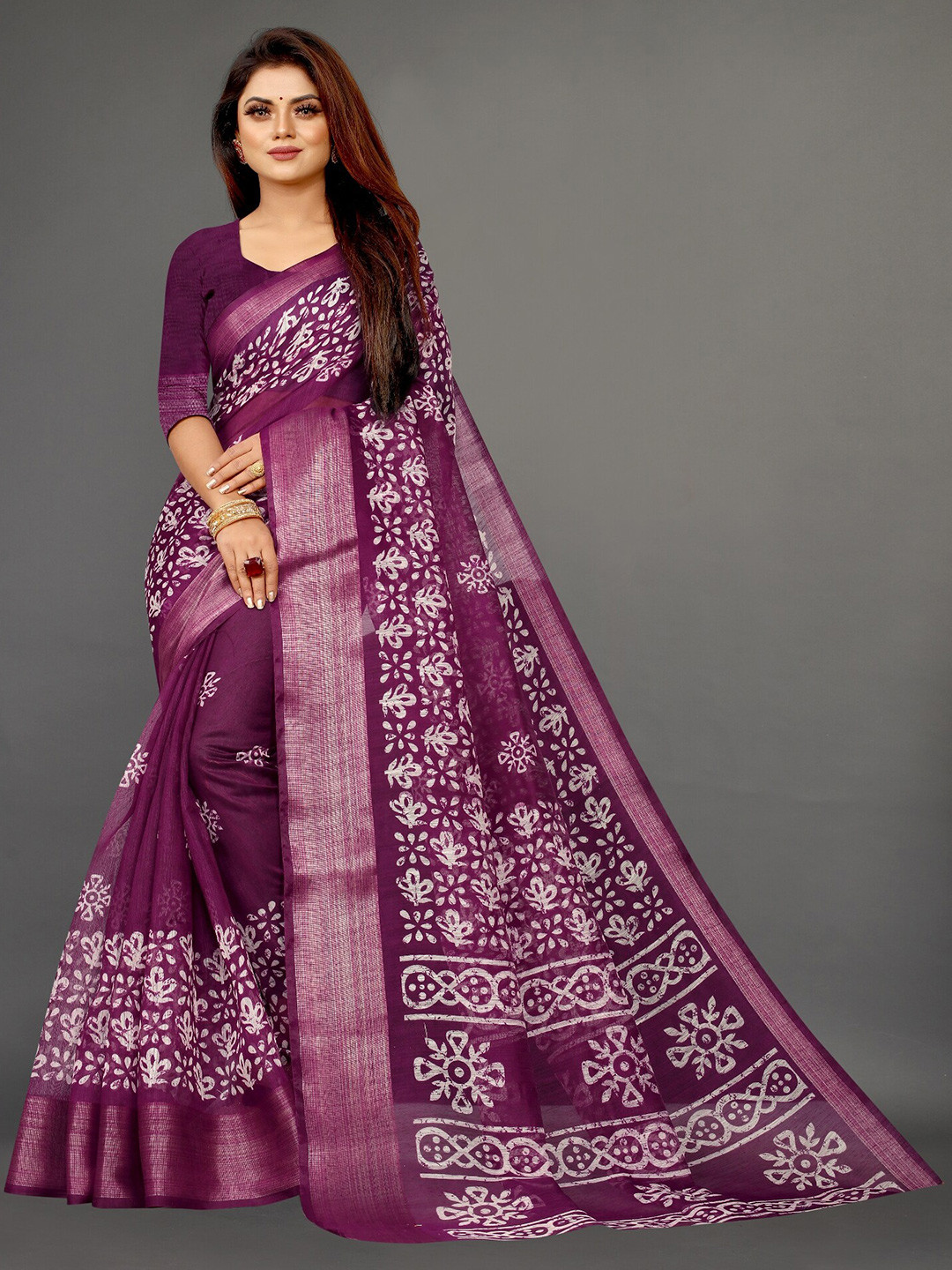 

APNISHA Purple & Off White Ethnic Motifs Zari Pure Cotton Saree