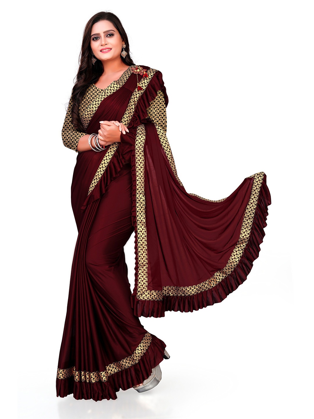 

APNISHA Maroon & Gold-Toned Saree