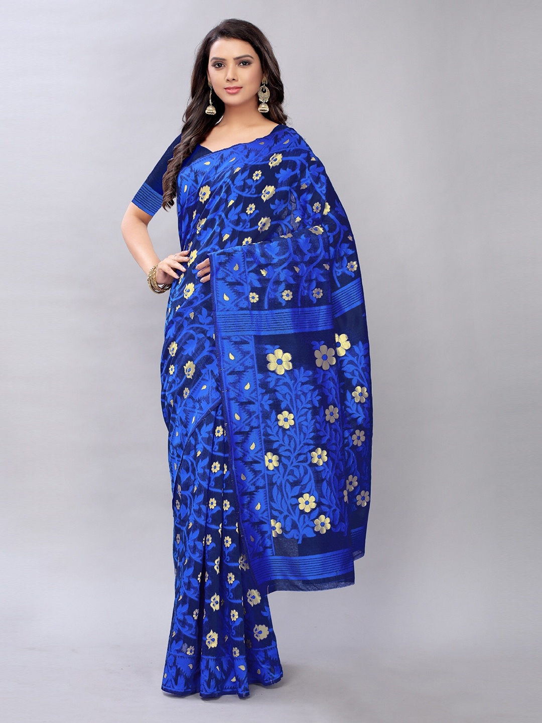 

APNISHA Blue & Gold-Toned Floral Pure Cotton Saree
