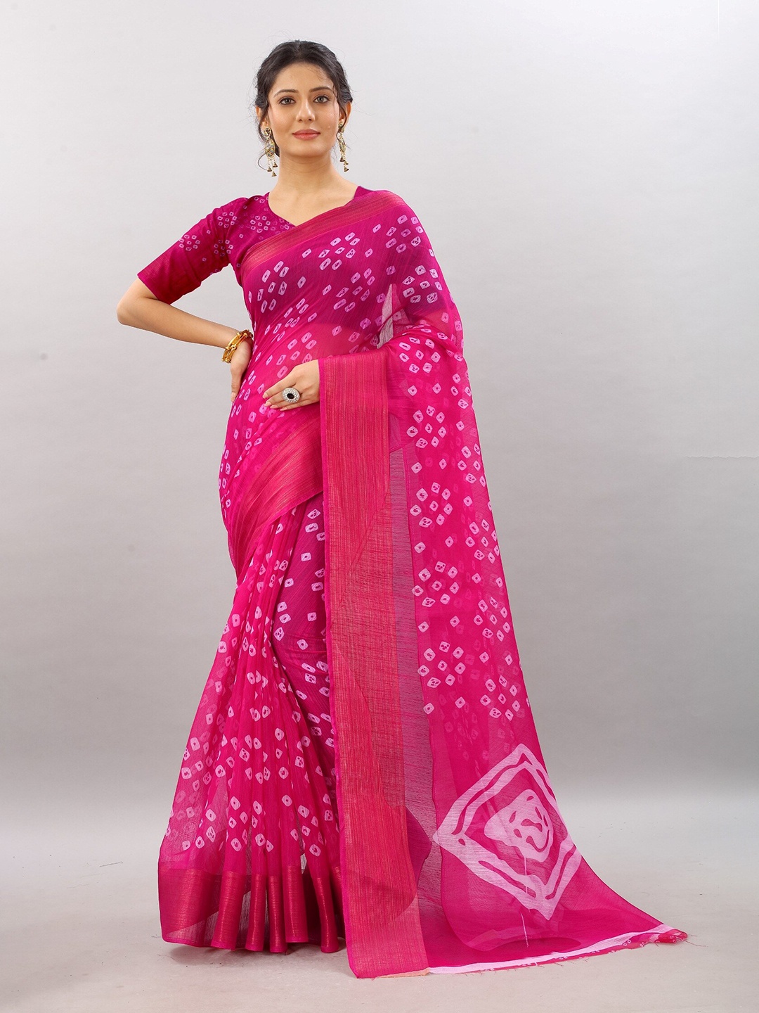 

APNISHA Pink & White Bandhani Zari Pure Cotton Saree