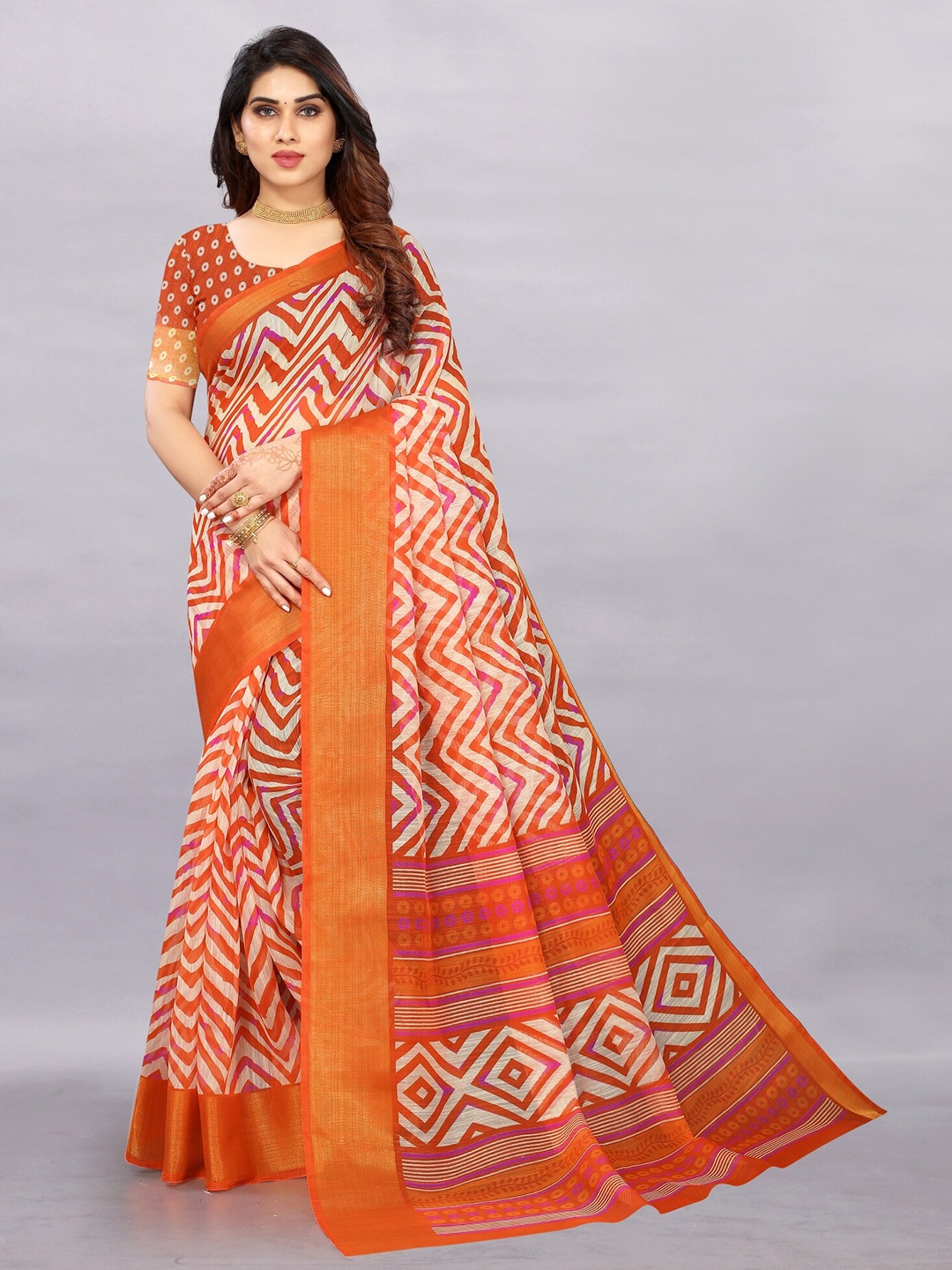 

APNISHA Orange & White Zari Pure Cotton Saree