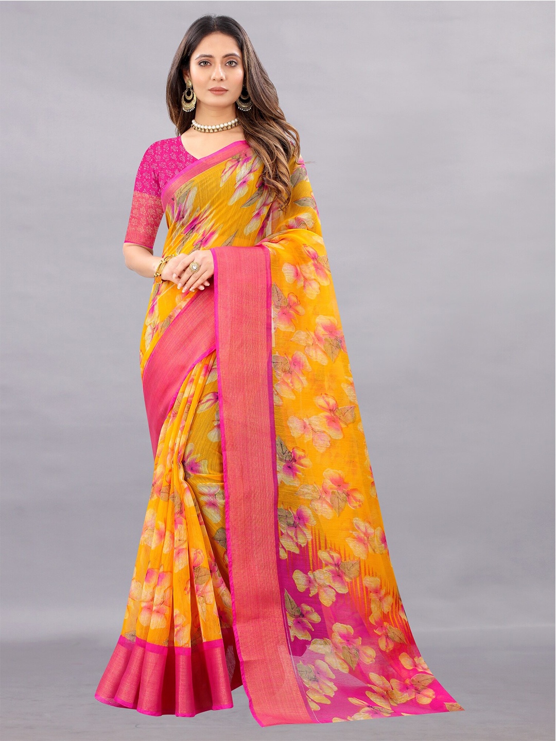 

APNISHA Yellow & Pink Floral Zari Pure Cotton Saree