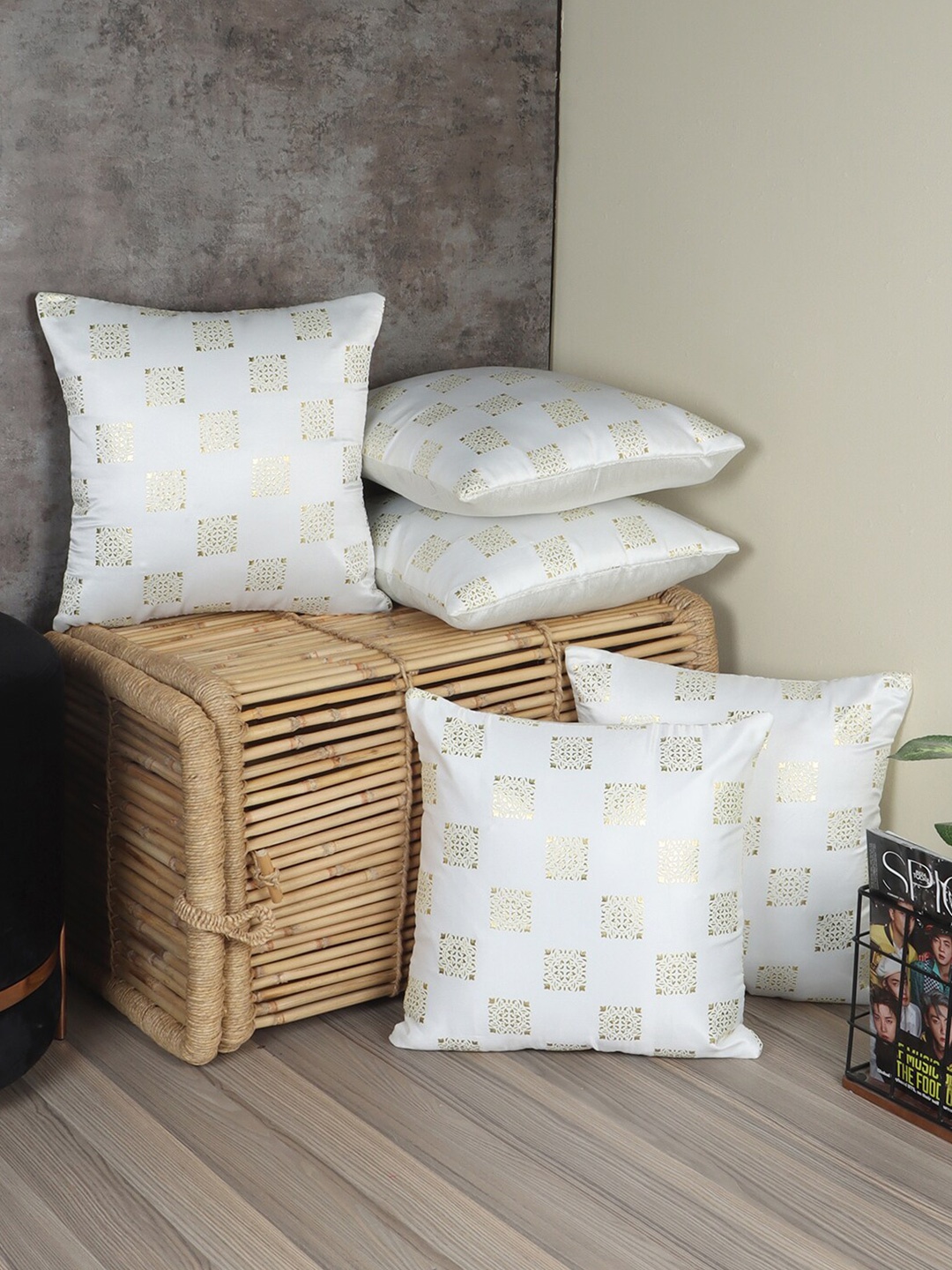 

MFD HOME FURNISHING White & Gold-Toned Set of 5 Square Cushion Covers
