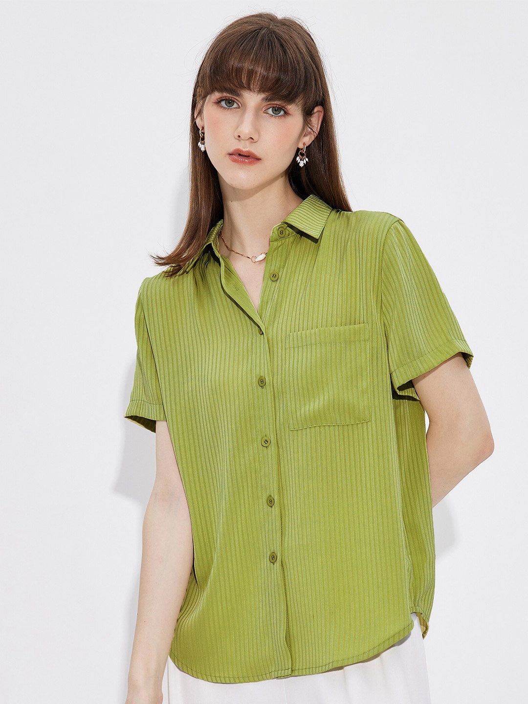 

URBANIC Turquoise Blue & middle green yellow Mandarin Collar Shirt Style Top