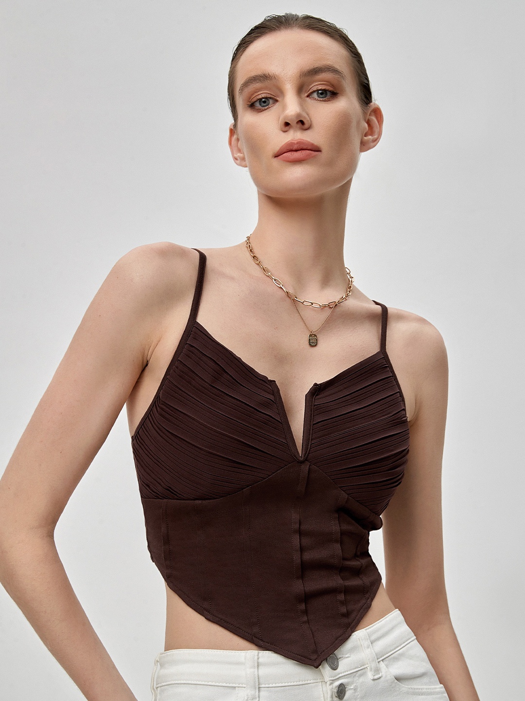 

URBANIC Brown Solid Crop Top