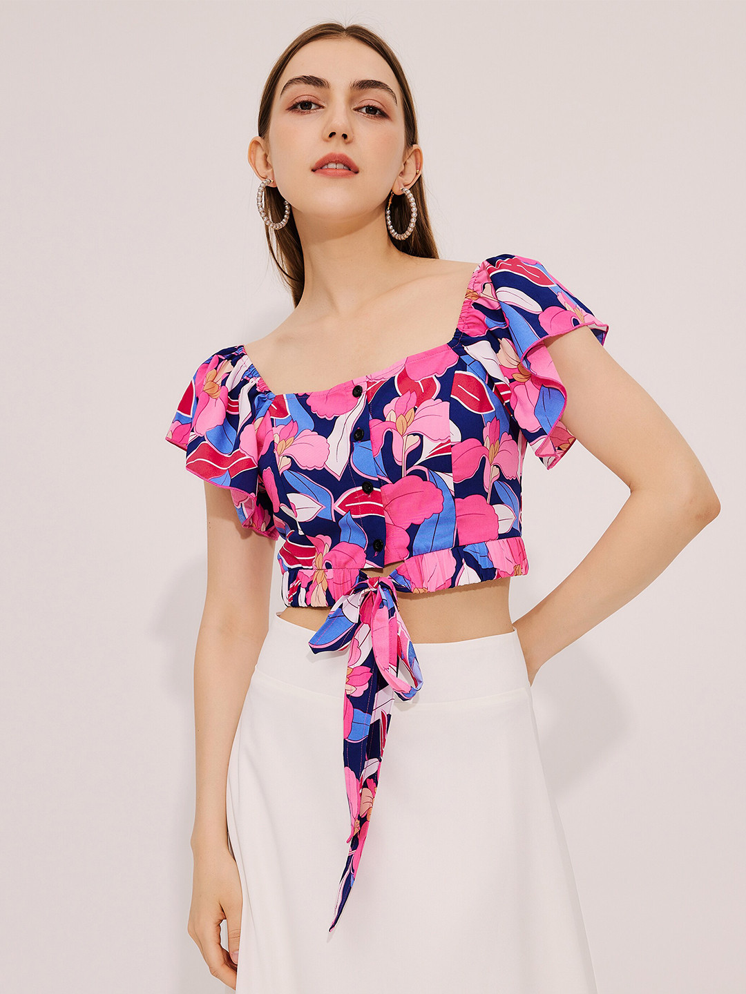 

URBANIC Pink & Blue Floral Print Crop Top