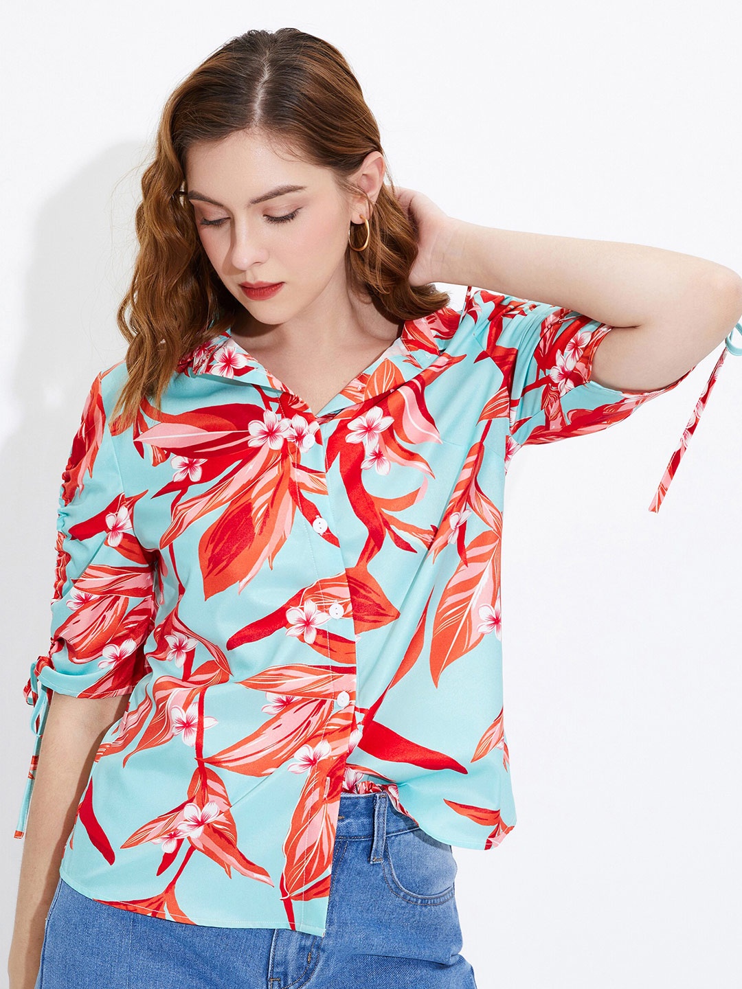

URBANIC Blue Floral Print Top
