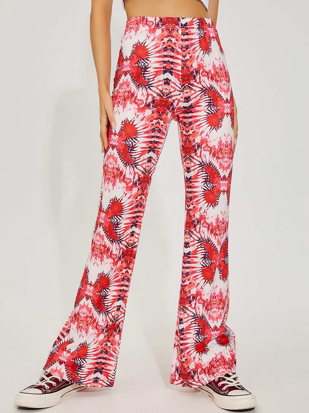 

URBANIC Women Red Floral Printed Trousers