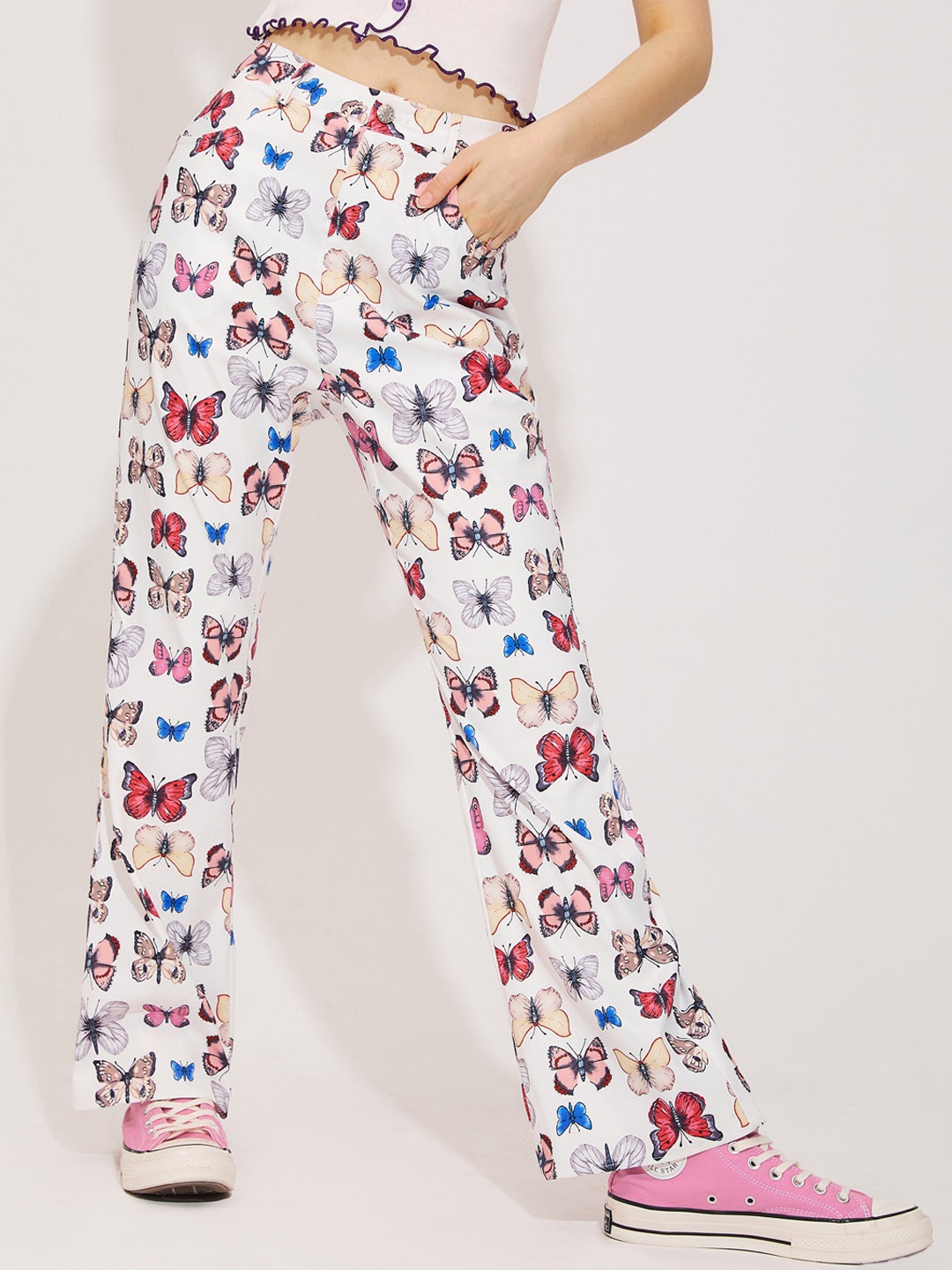

URBANIC Women Multicoloured Floral Printed Joggers Trousers, Multi