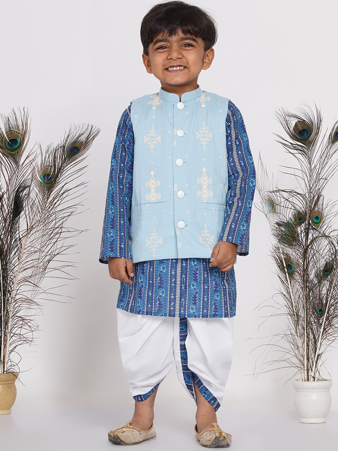 

Little Bansi Boys Multicoloured Printed Pure Cotton Kurta with Salwar & With Dupatta, Multi