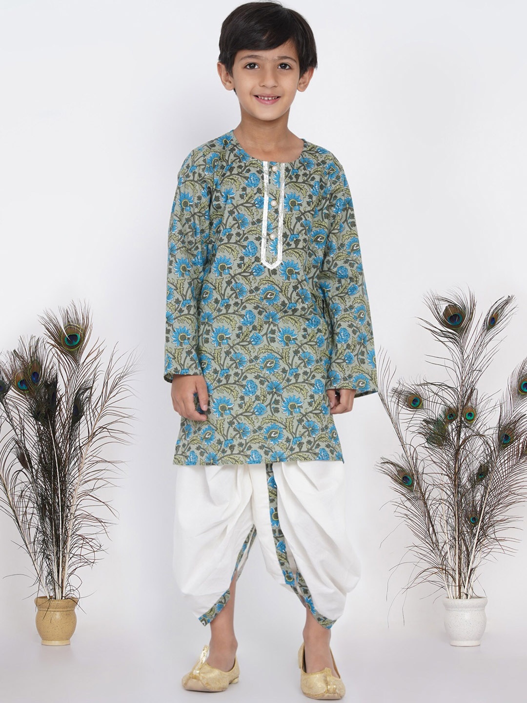 

Little Bansi Boys Multicoloured Ethnic Motifs Printed Pure Cotton Kurta with Dhoti Pants, Multi