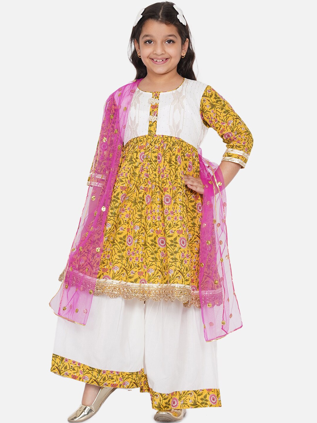 

Little Bansi Girls Multicoloured Printed Pure Cotton Kurta with Palazzos & With Dupatta, Multi