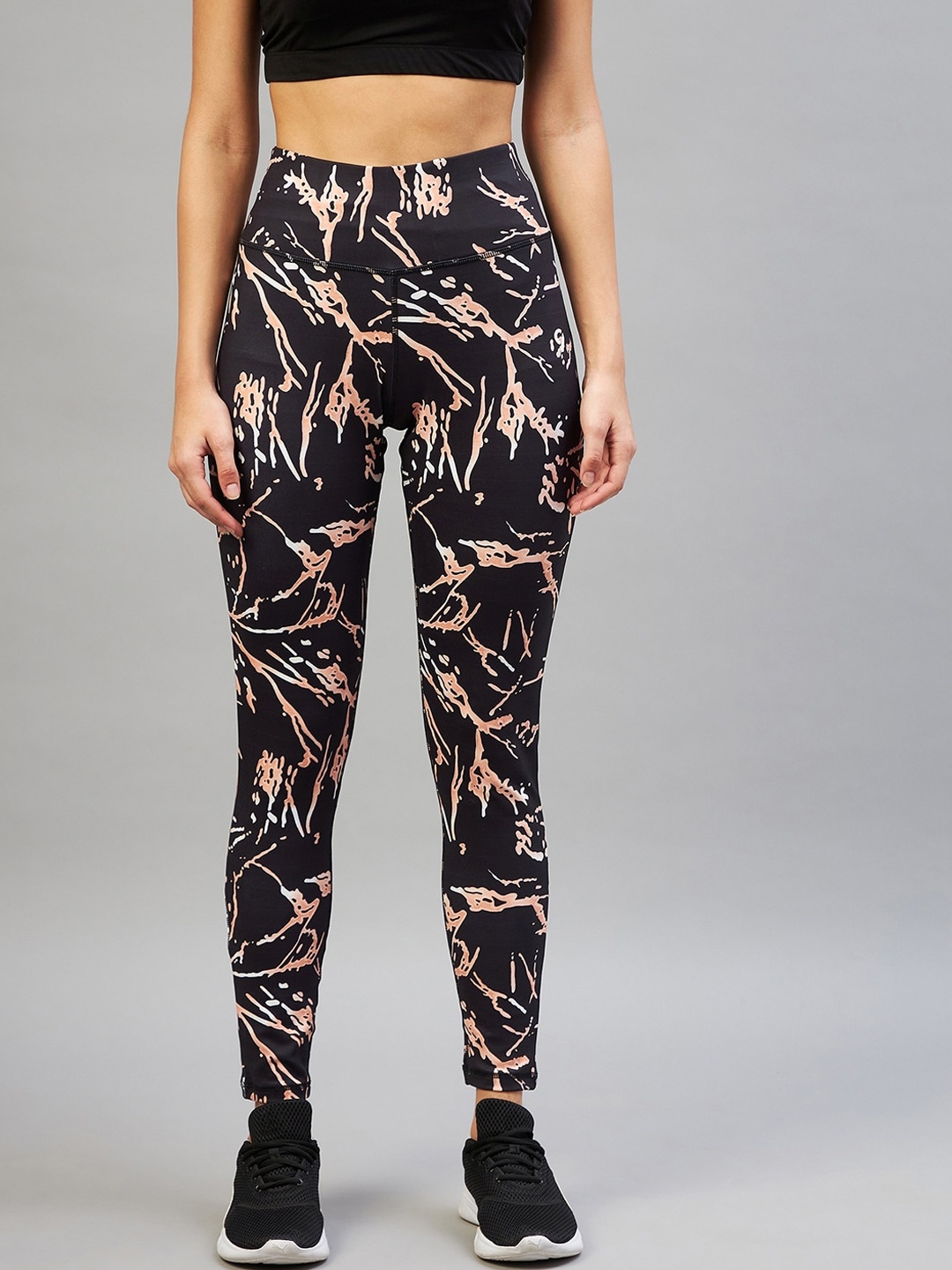 

C9 AIRWEAR Women Black & Peach-Coloured Printed Skinny-Fit Tights