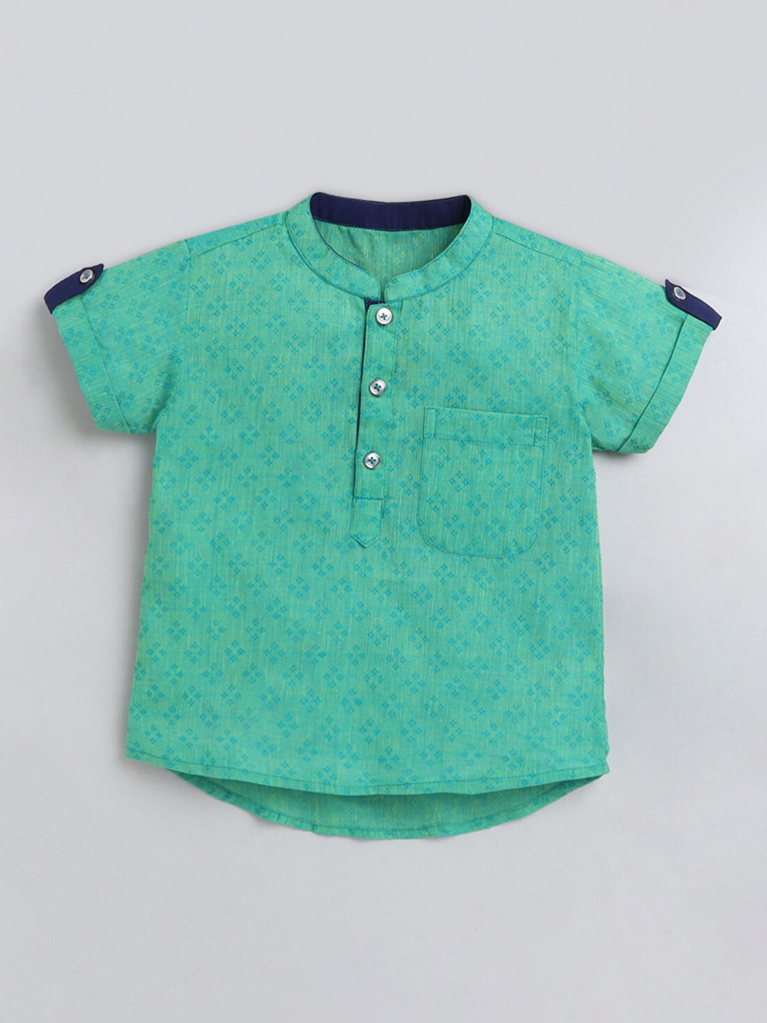 

Hopscotch Boys Green Flared Sleeves Chikankari Kurta