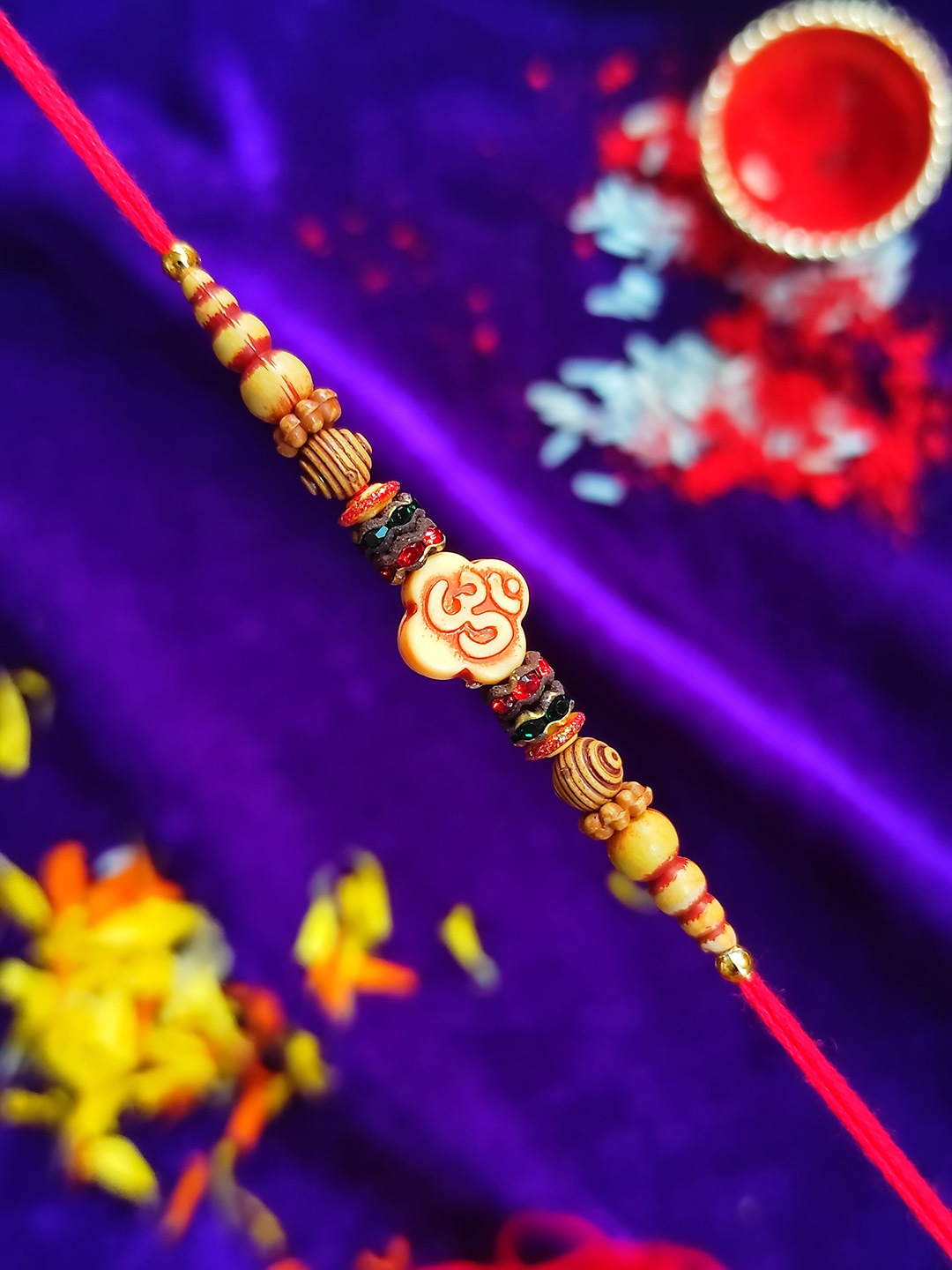 

CRAYTON Men Brown & Red Om Rakhi