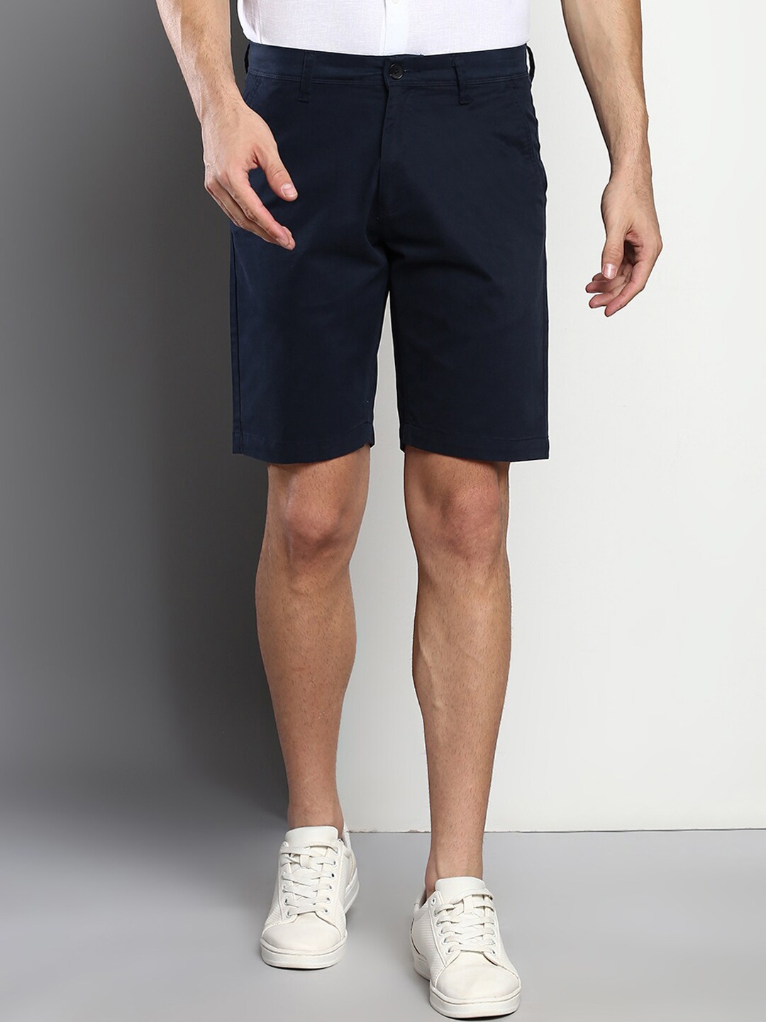 

Dennis Lingo Men Navy Blue Slim Fit Shorts