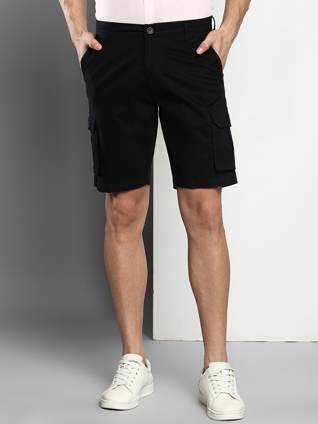 

Dennis Lingo Men Black Slim Fit Cargo Shorts