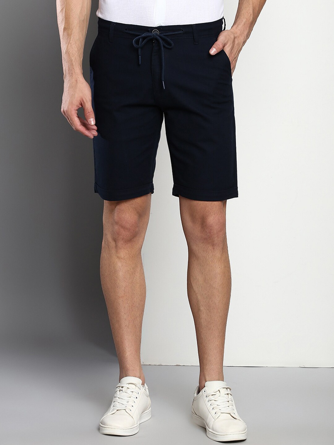 

Dennis Lingo Men Navy Blue Slim Fit Shorts