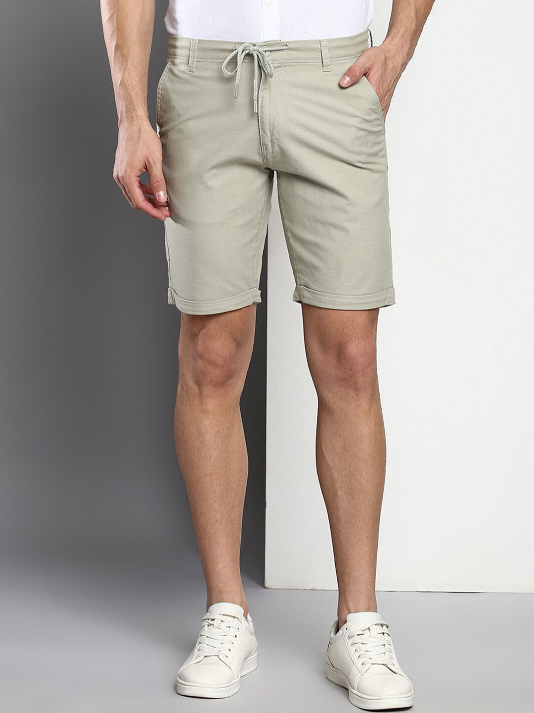 

Dennis Lingo Men Green Slim Fit Shorts