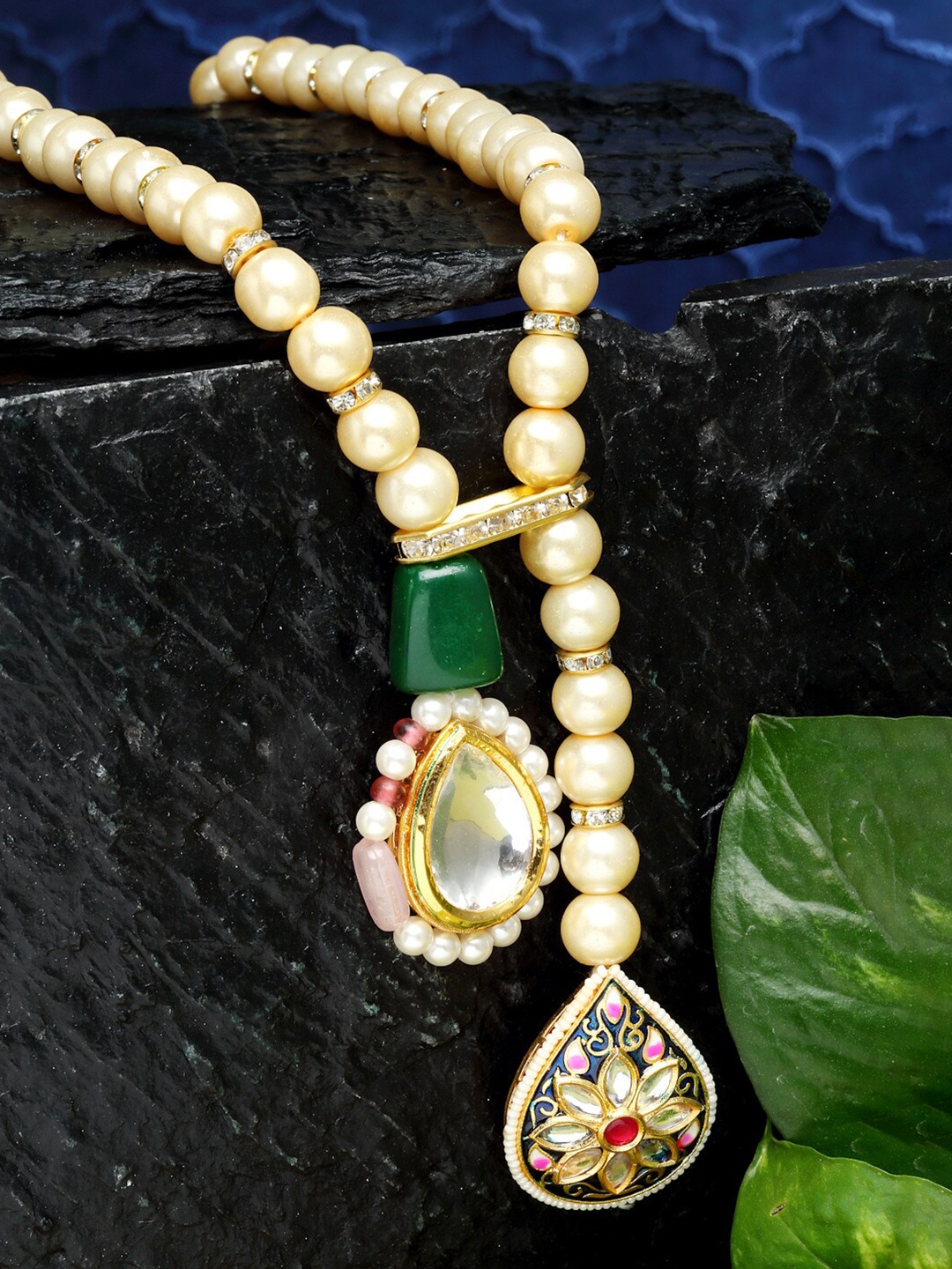 

DUGRISTYLE Gold-Toned & Off White Sterling Silver Gold-Plated Handcrafted Necklace