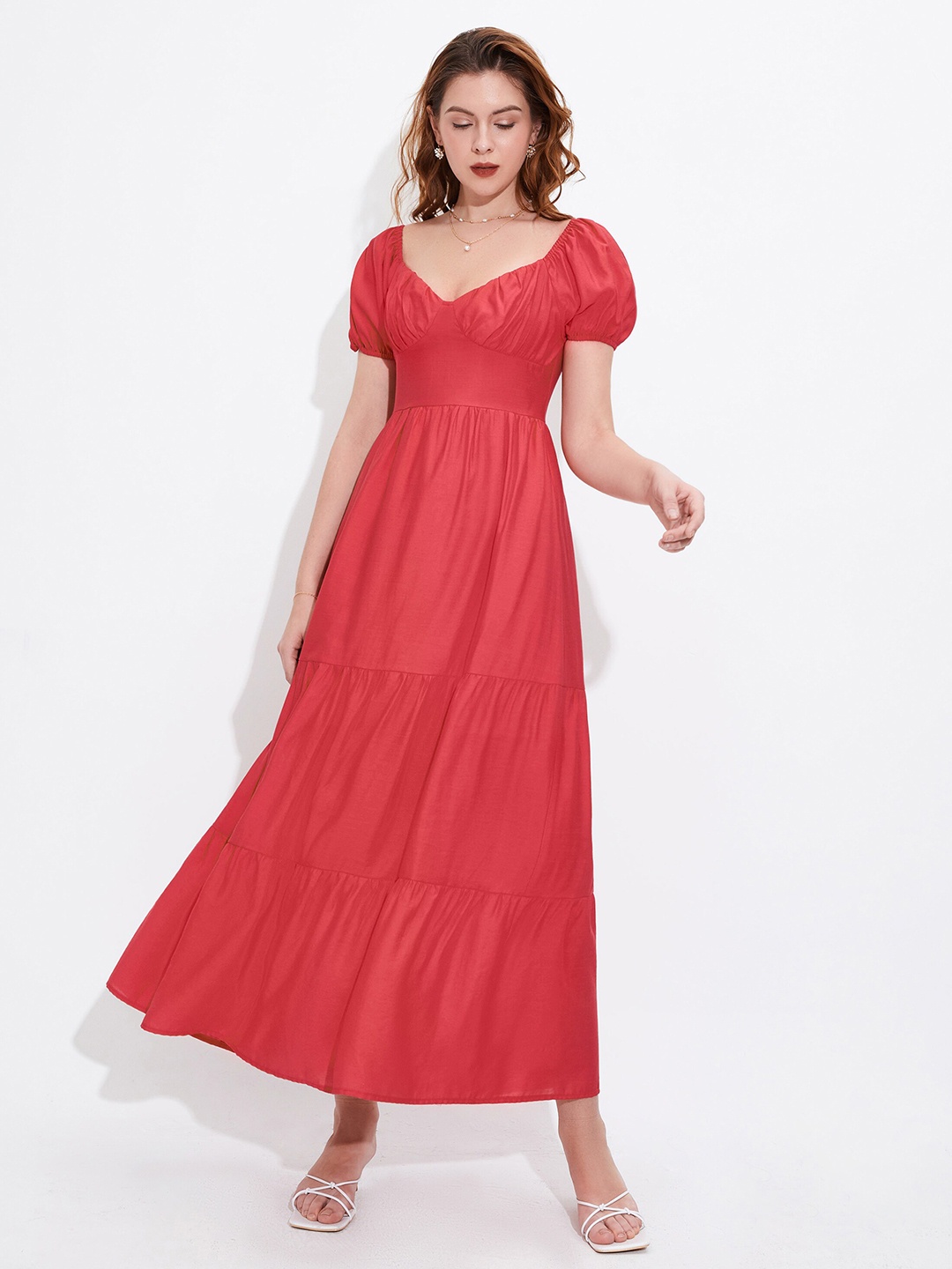 

URBANIC Rose Maxi Dress