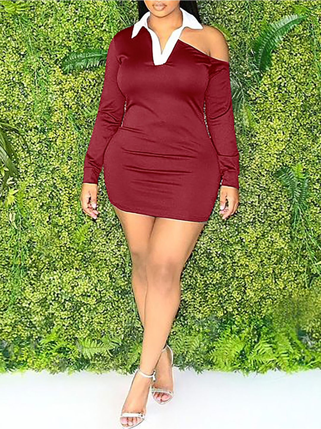 

URBANIC Burgundy Bodycon Mini Dress