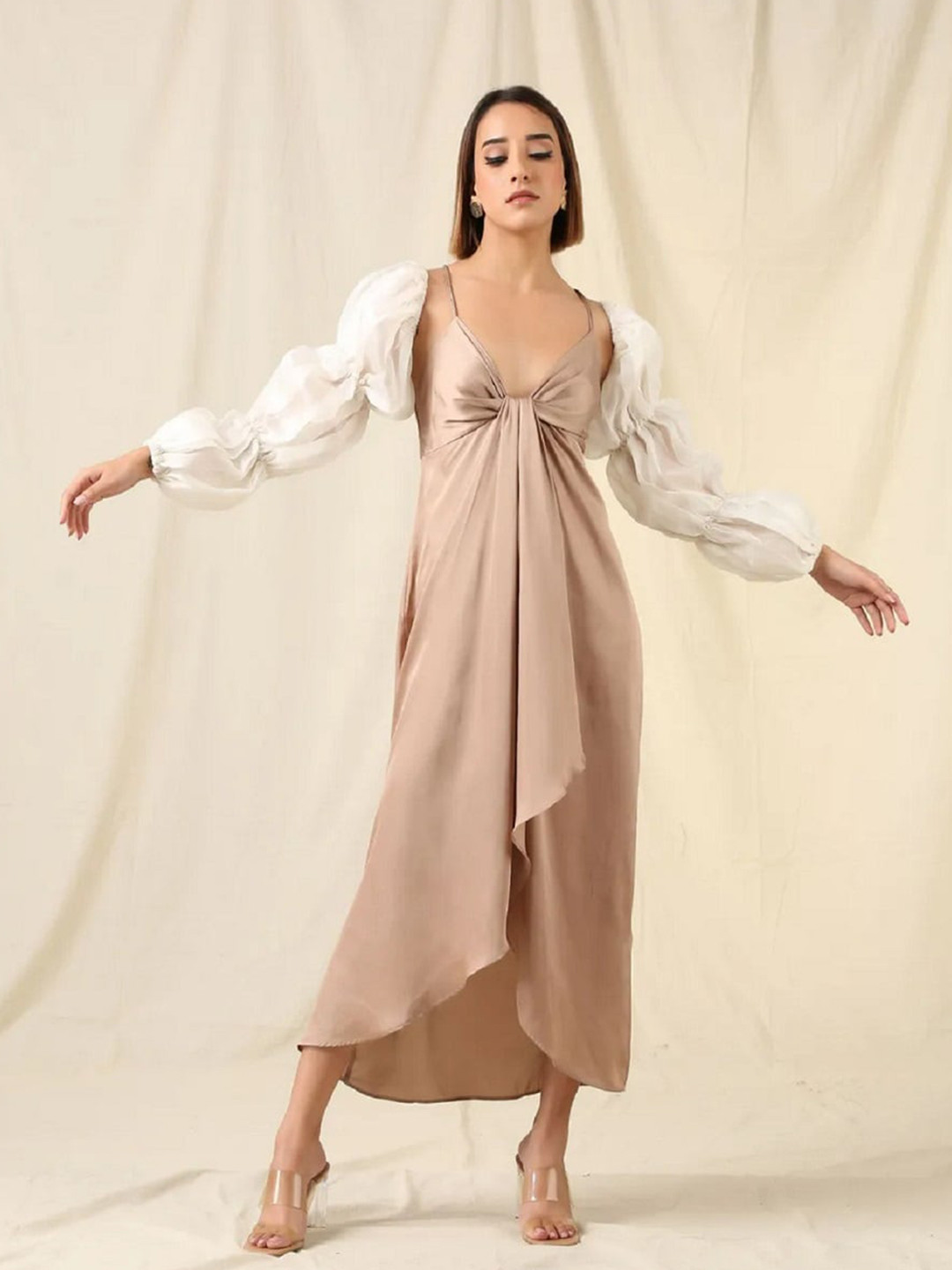 

Heart Up My Sleeves Women White Organza Bubble Sleeves Shrug