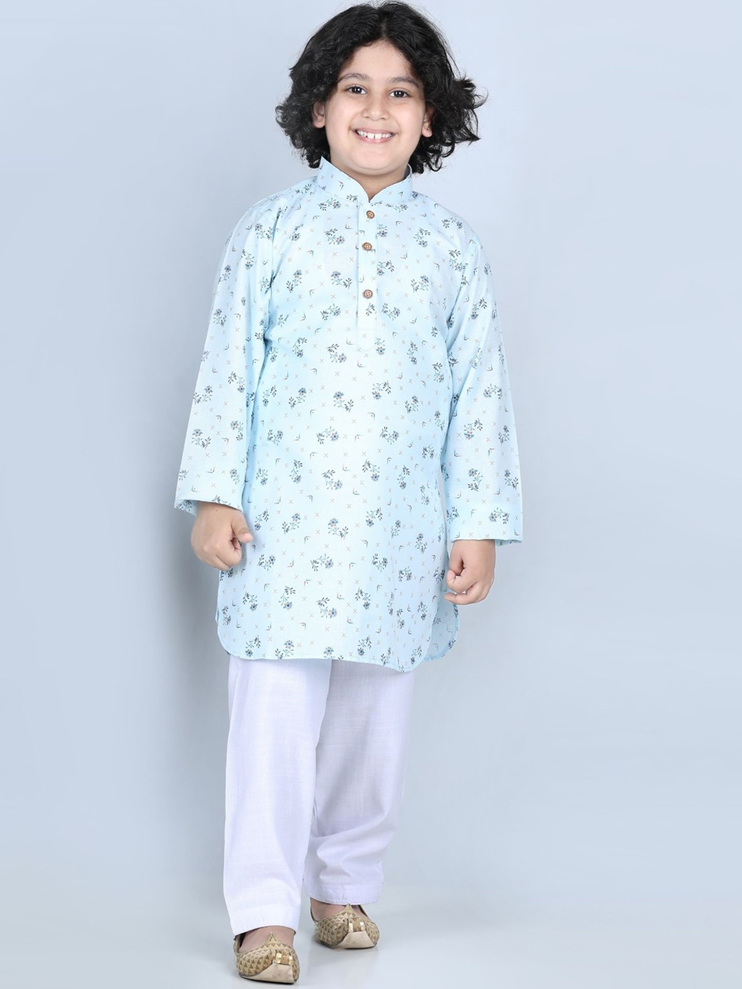 

Kidling Boys Blue Embroidered Kurta with Trousers & With Dupatta