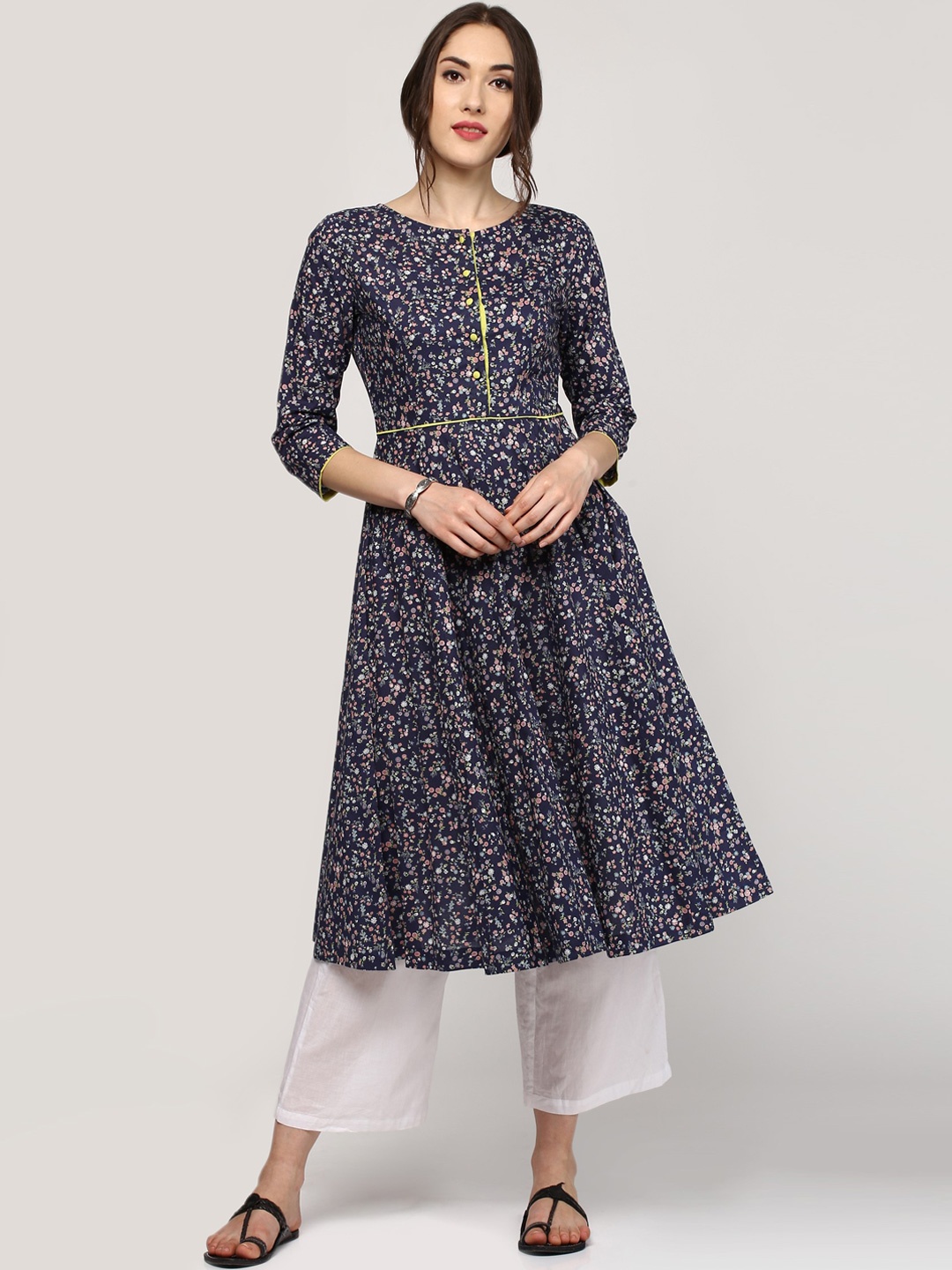 

SASSAFRAS Women Navy Floral Print Anarkali Kurta, Navy blue