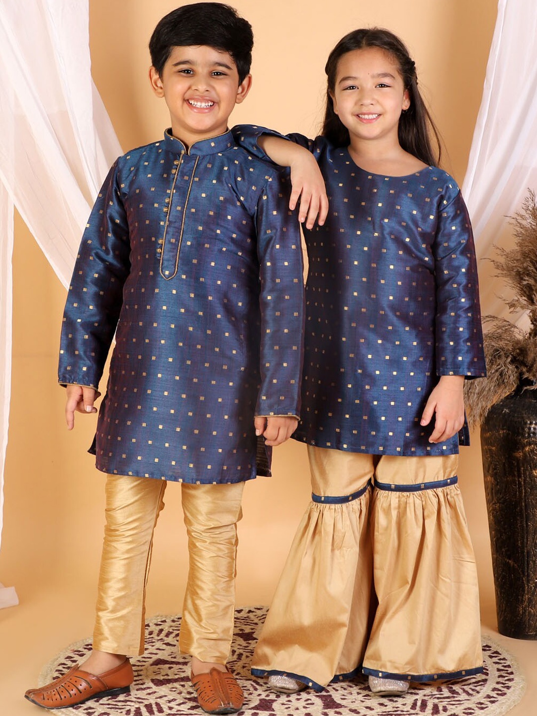 

VASTRAMAY Boys Blue Ethnic Motifs Printed Kurta with Pyjama