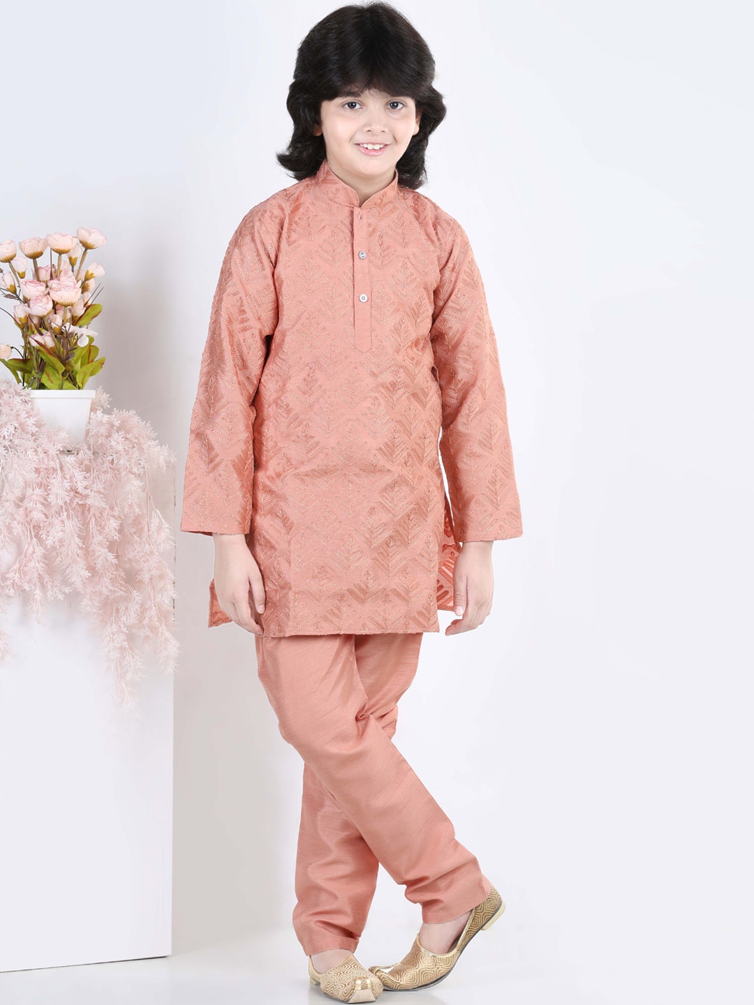 

Aj DEZInES Boys Coral Embroidered Raw Silk Kurta with Pyjamas