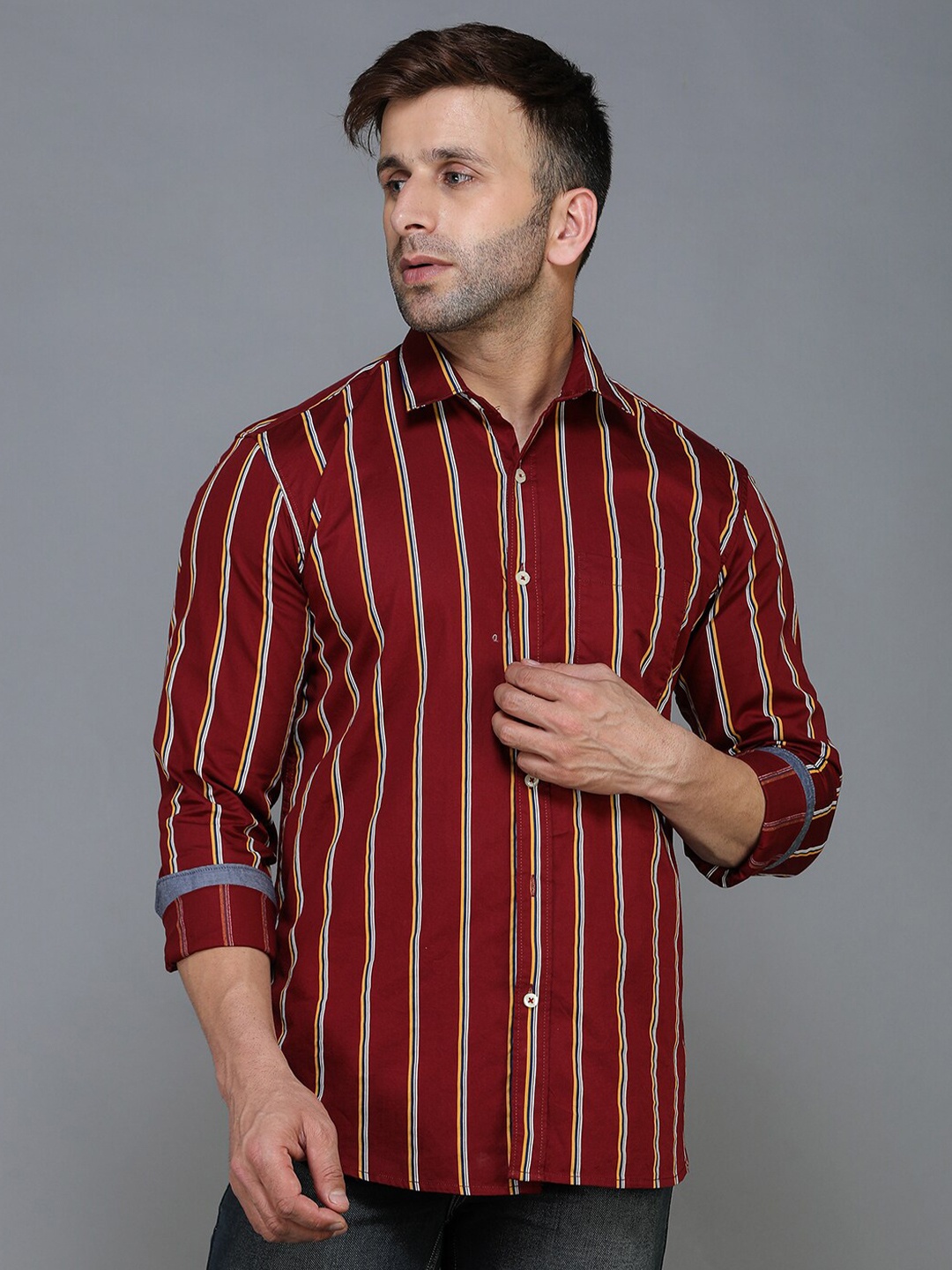 

TQS Men Rust Standard Striped Casual Shirt