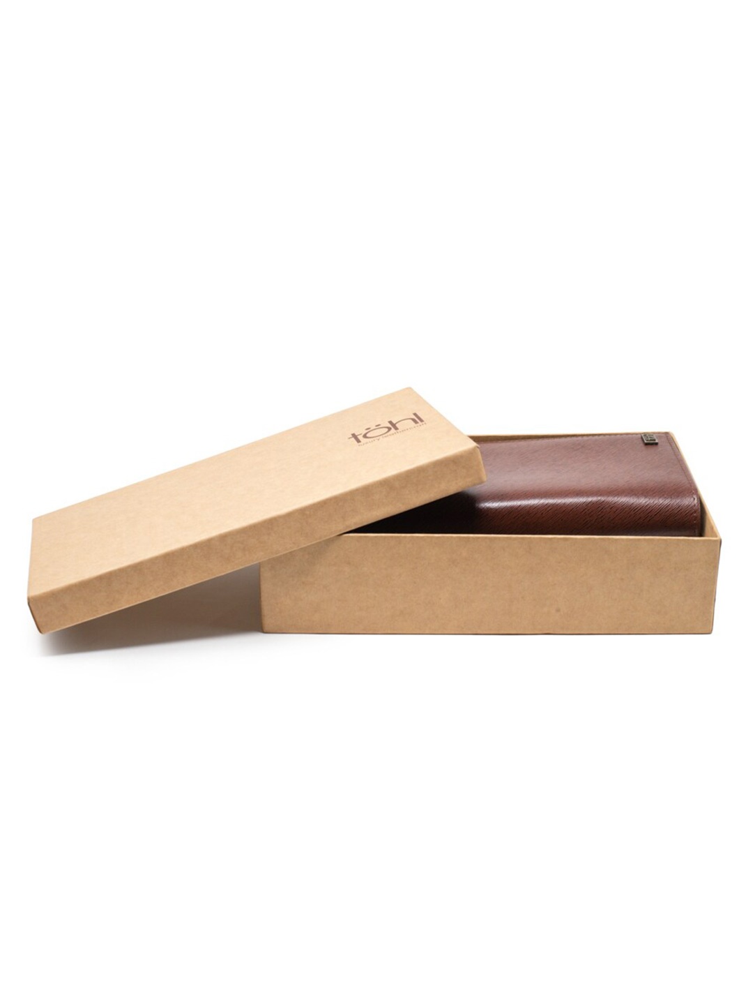 

tohl Men Brown Leather Passport Holder