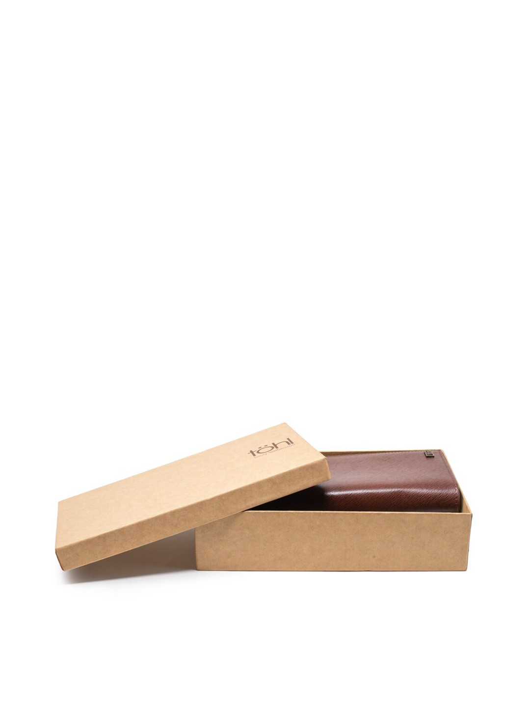 

tohl Men Brown Leather Passport Holder