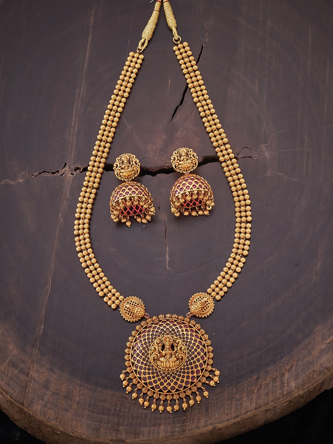 

Kushal's Fashion Jewellery Gold-Plated Red Stone-Studded Jewellery Set