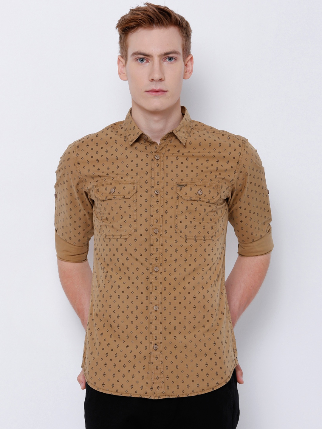 

LOCOMOTIVE Men Khaki Slim Fit Printed Casual Shirt