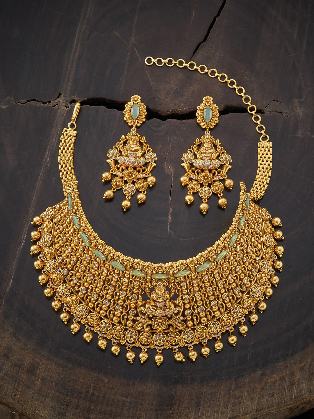 

Kushal's Fashion Jewellery Gold-Plated Sea Green Stone Studded Jewellery Set