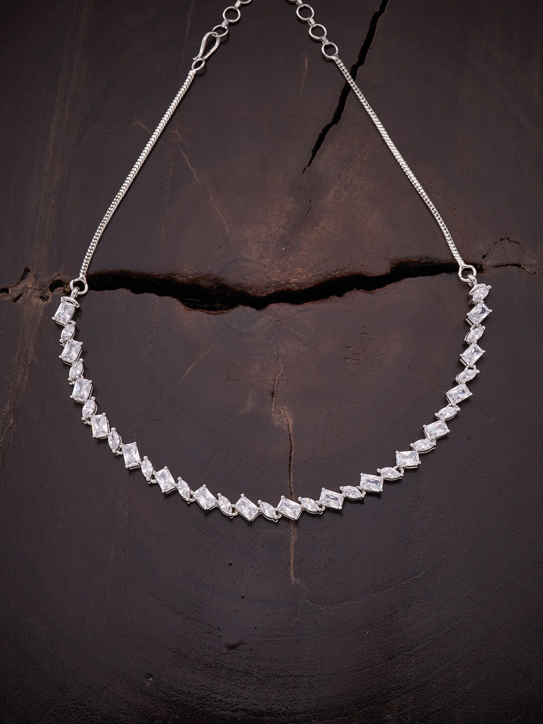 

Kushal's Fashion Jewellery Silver-Toned & White Rhodium-Plated Chain