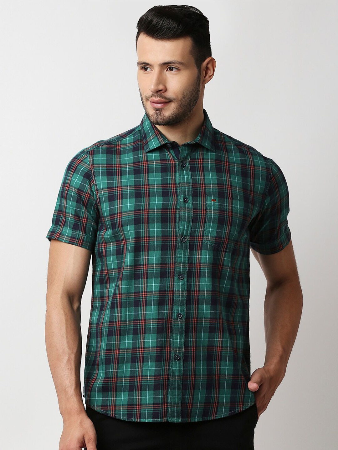 

Basics Men Green Slim Fit Tartan Checks Checked Casual Shirt