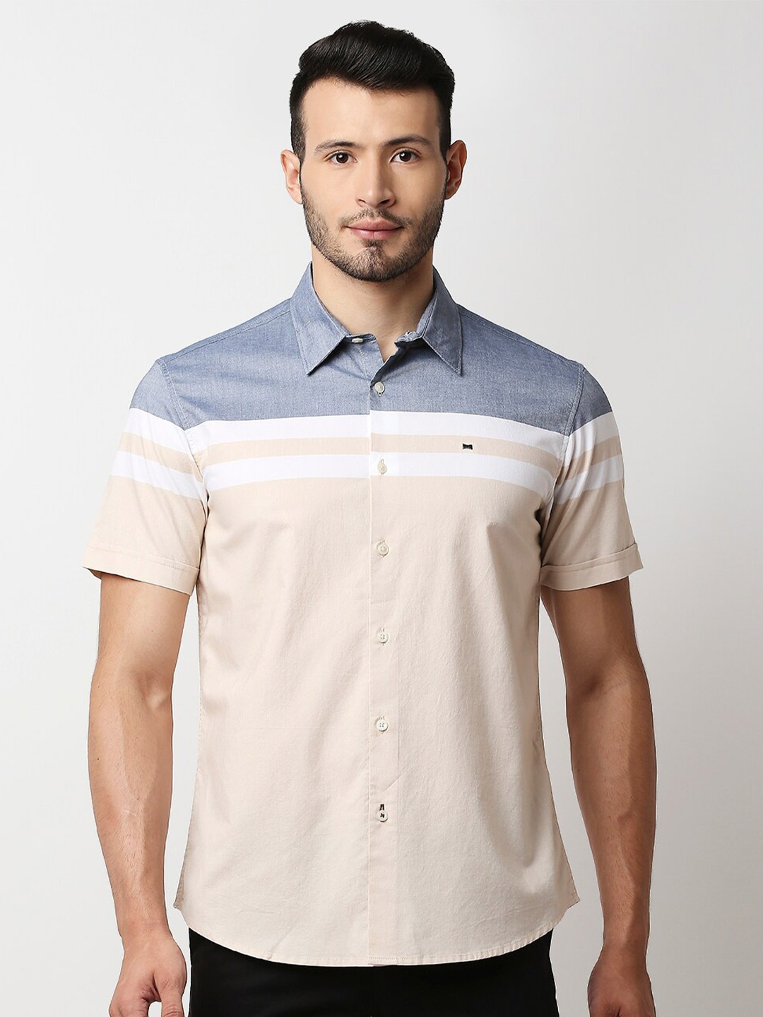 

Basics Men Beige Slim Fit Horizontal Stripes Striped Casual Shirt