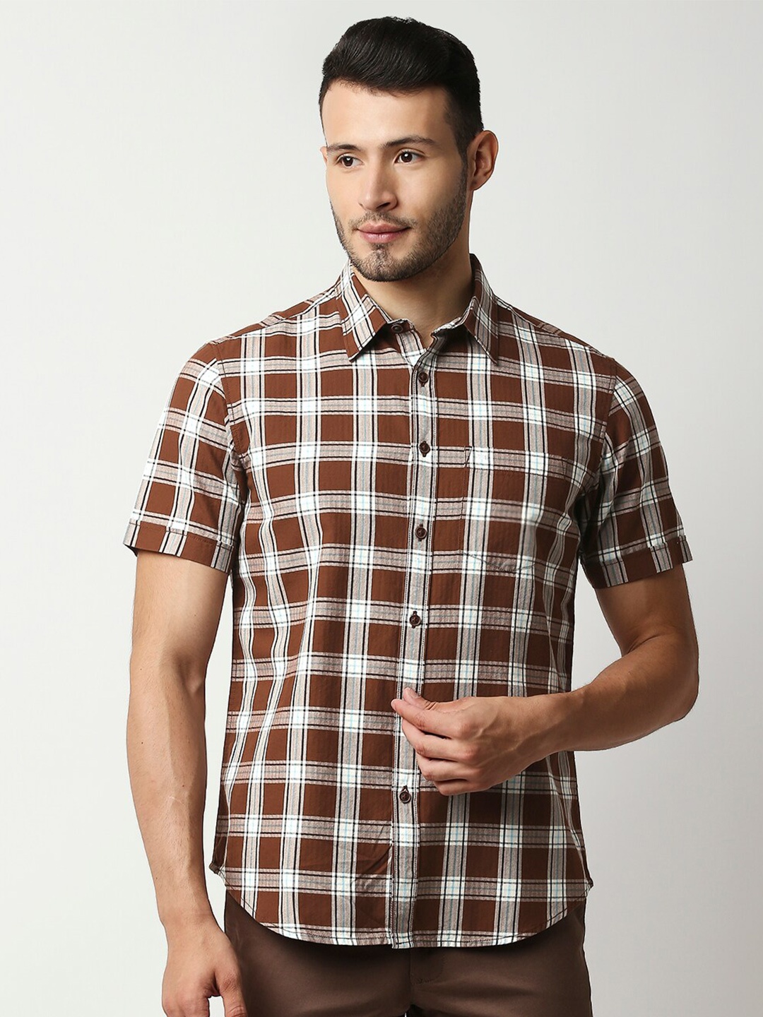 

Basics Men Brown Slim Fit Tartan Checks Checked Casual Shirt