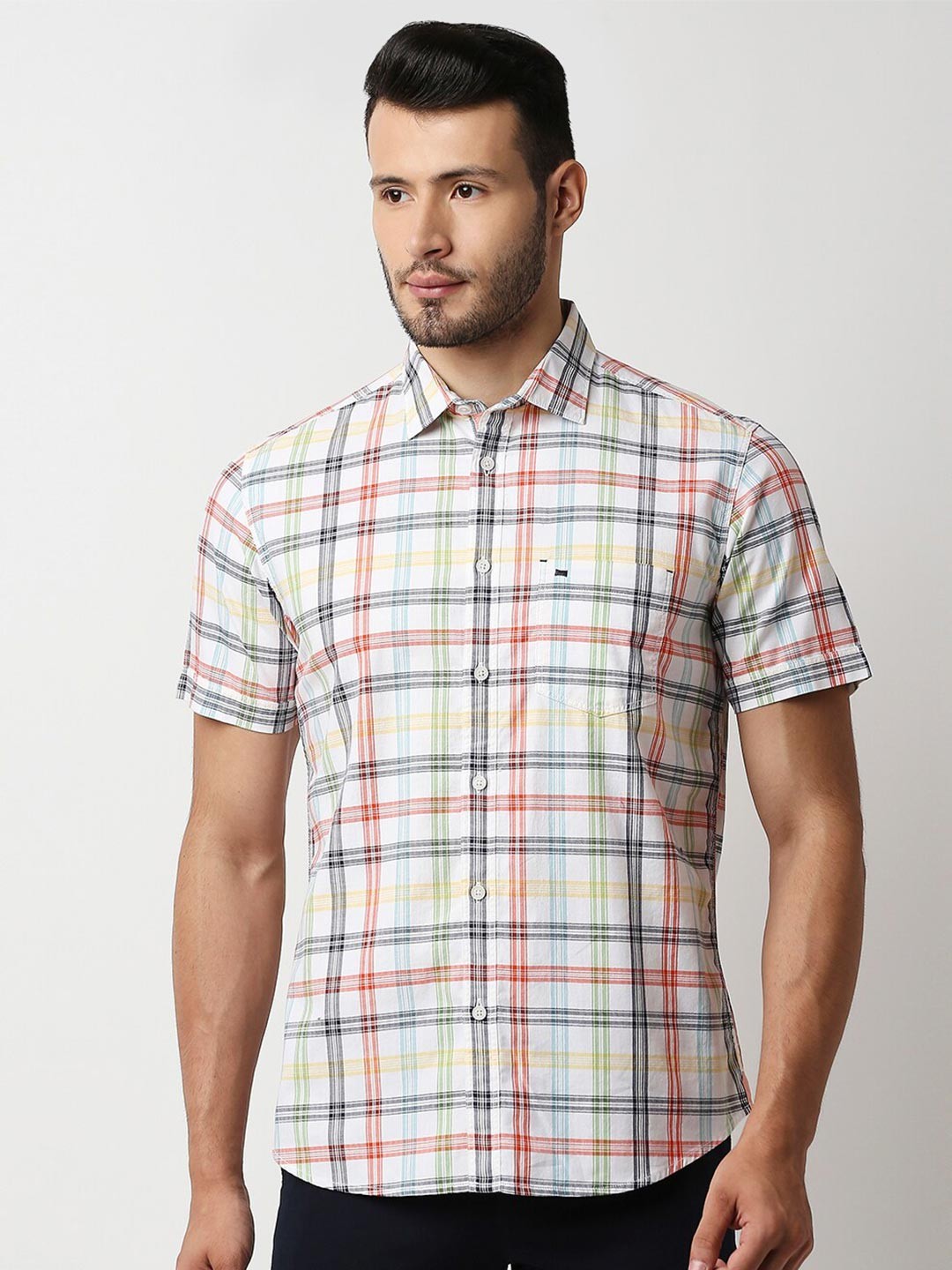 

Basics Men White Slim Fit Tartan Checks Checked Casual Shirt